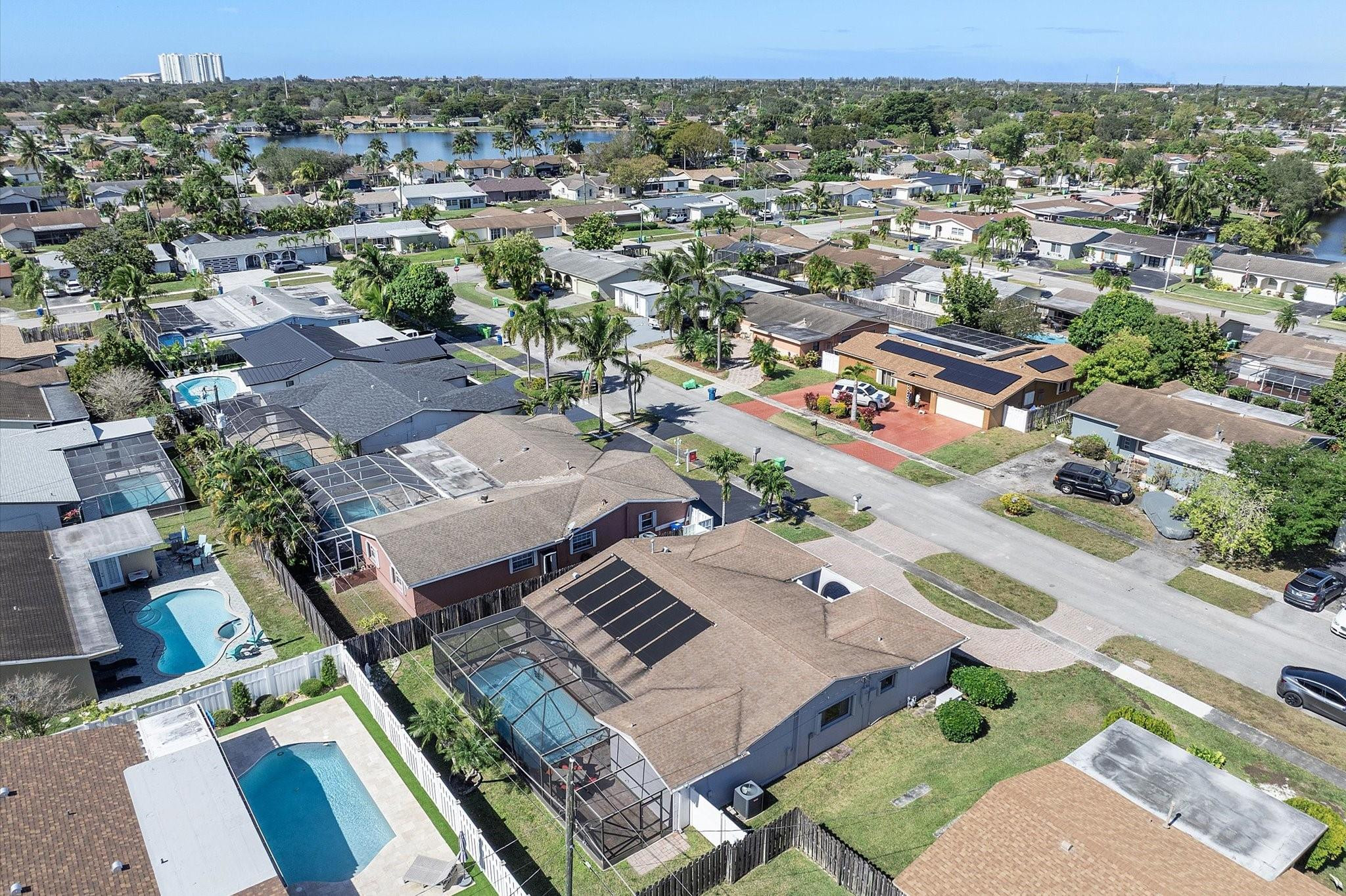 Sunrise Golf Village Sec - Residential