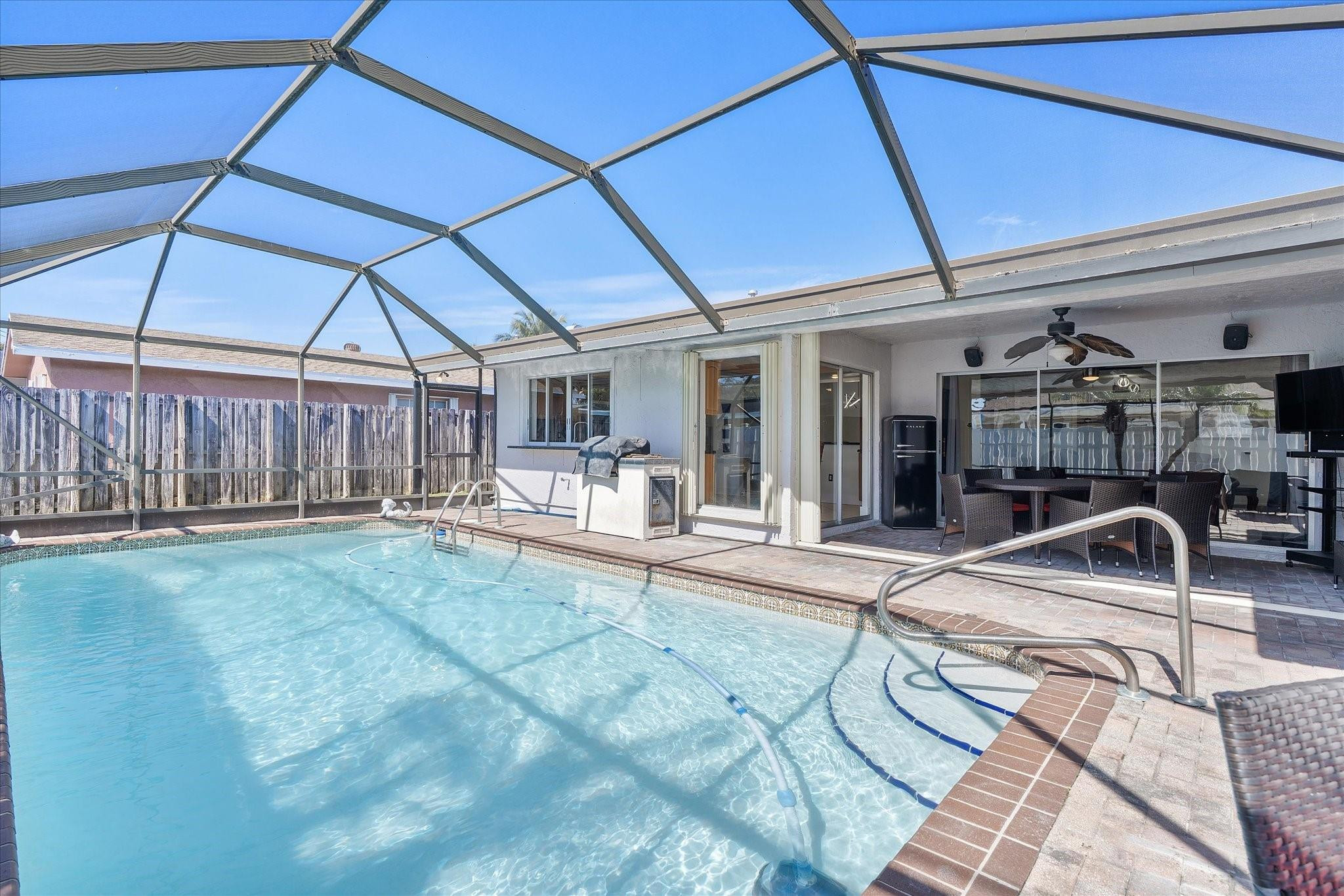 Sunrise Golf Village Sec - Residential