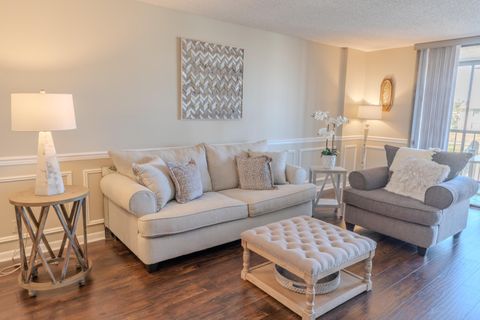 Tiny photo for 4725 E Lucerne Lakes Blvd Boulevard E #203, Lake Worth, FL 33467 (MLS # B26002631)