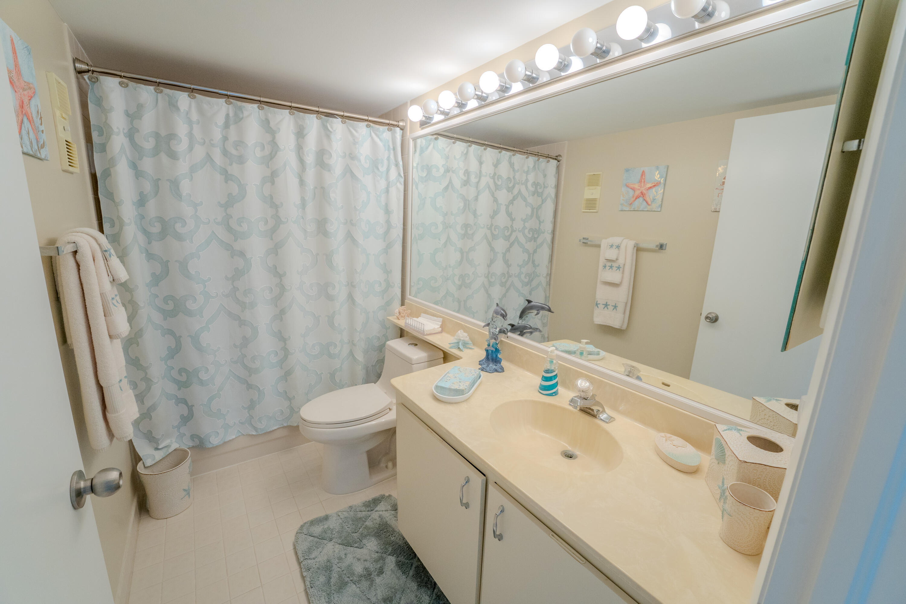 FAIRWAY CLUB CONDO - Residential