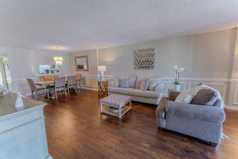 Tiny photo for 4725 E Lucerne Lakes Blvd Boulevard E #203, Lake Worth, FL 33467 (MLS # B26002631)