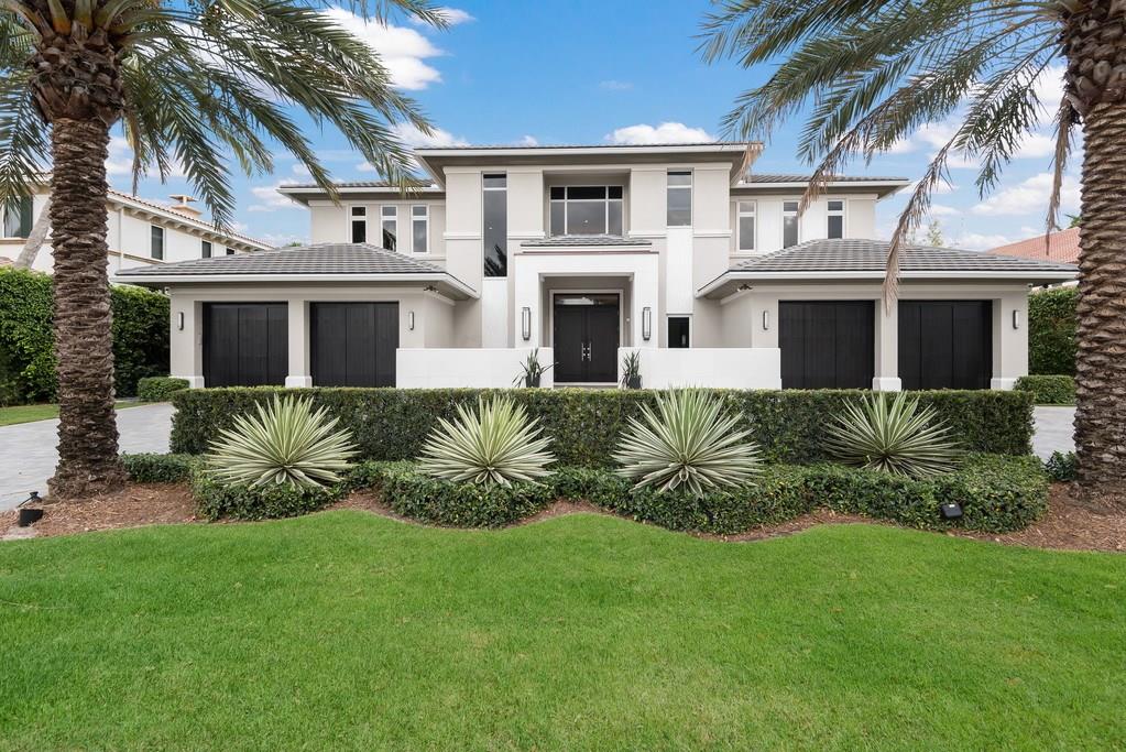 ROYAL PALM YACHT & COUNTR - Residential