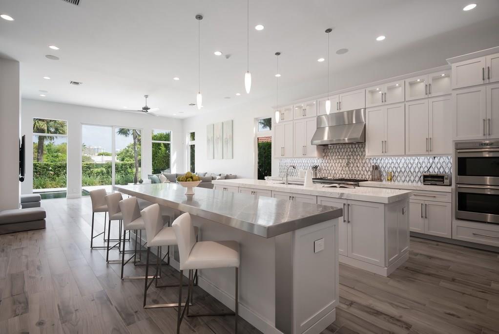 ROYAL PALM YACHT & COUNTR - Residential