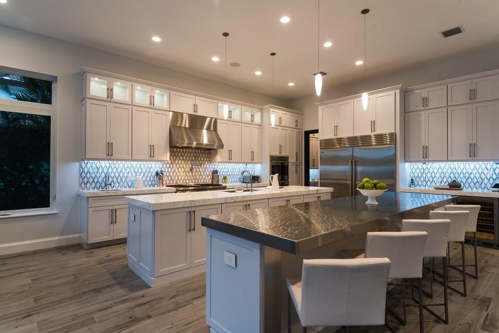 ROYAL PALM YACHT & COUNTR - Residential