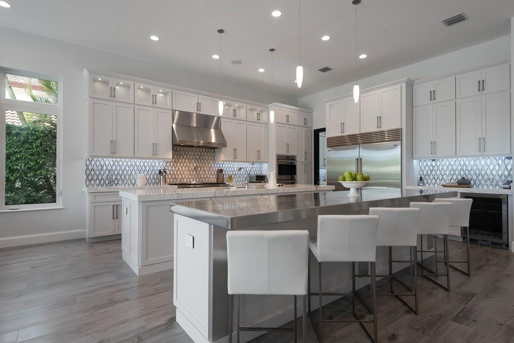 ROYAL PALM YACHT & COUNTR - Residential