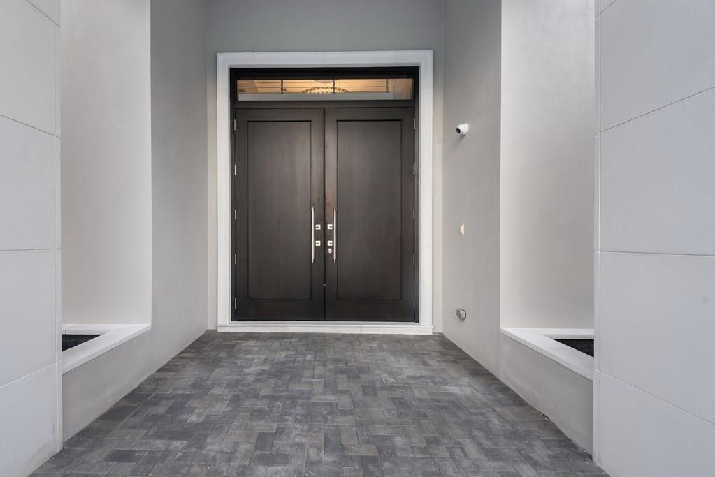 ROYAL PALM YACHT & COUNTR - Residential