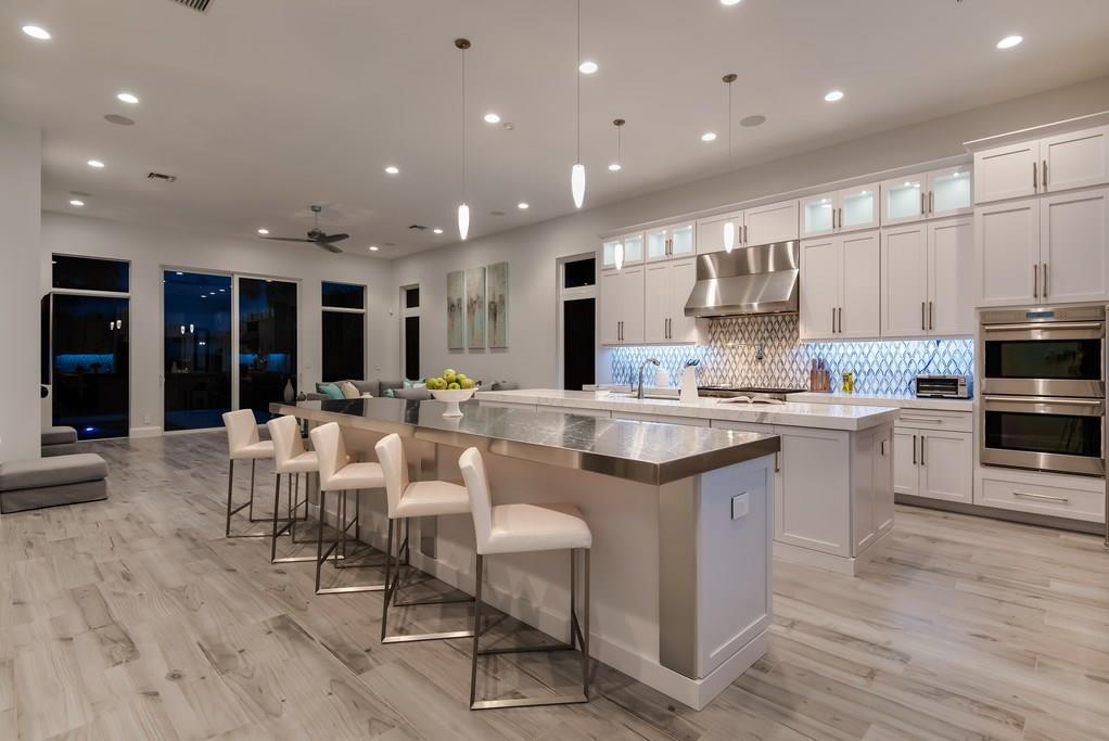 ROYAL PALM YACHT & COUNTR - Residential