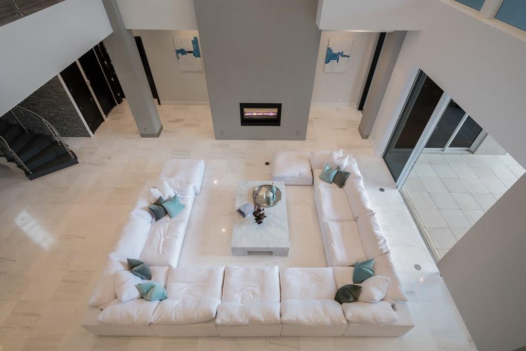 ROYAL PALM YACHT & COUNTR - Residential