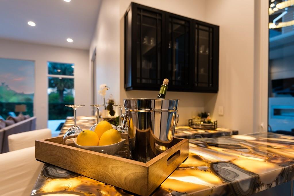 ROYAL PALM YACHT & COUNTR - Residential