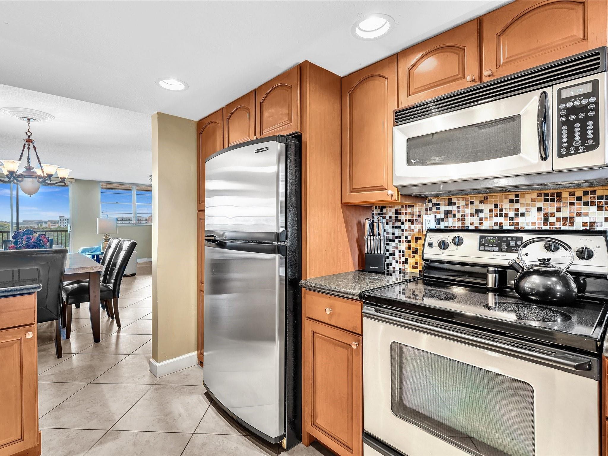 Rolling Hills Golf & - Residential