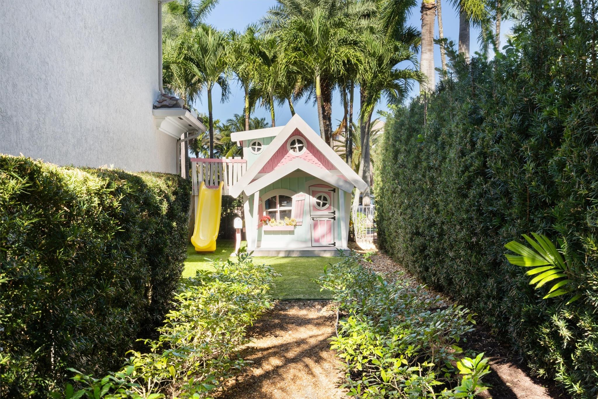 Hawks Landing - Residential