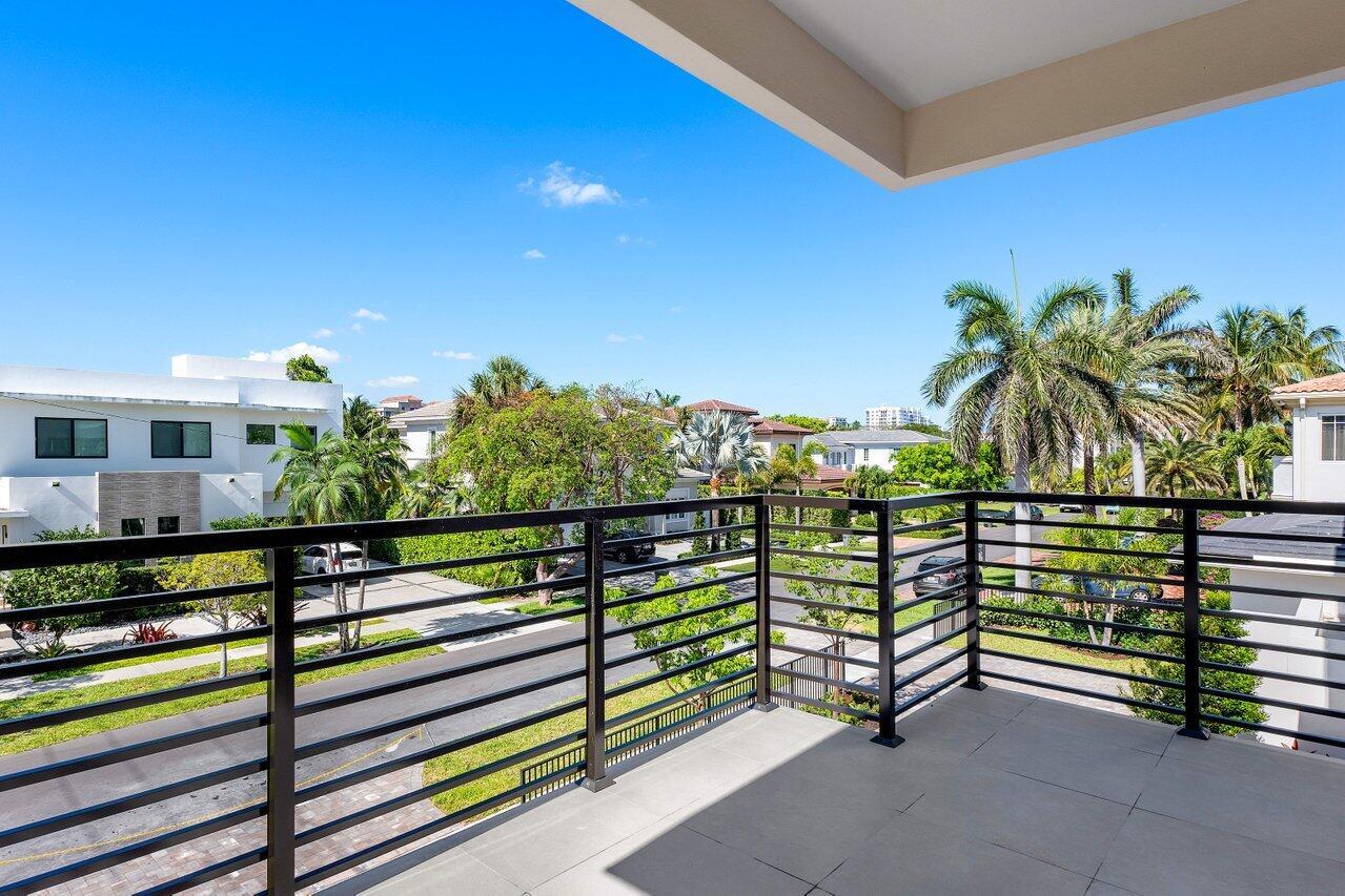 BOCA VILLAS SEC B - Residential