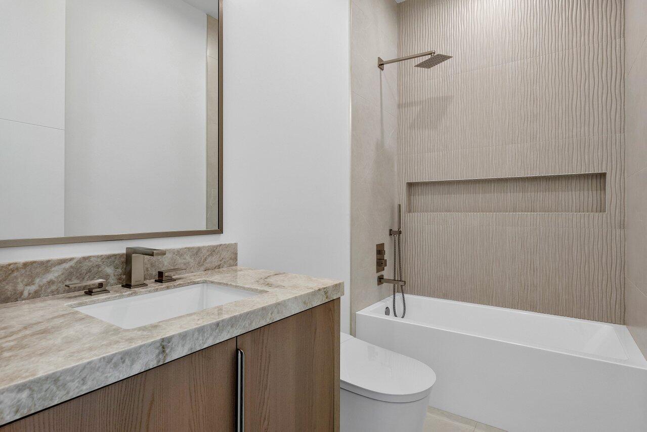 BOCA VILLAS SEC B - Residential