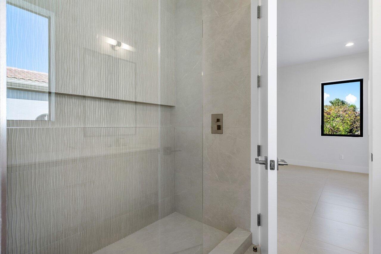 BOCA VILLAS SEC B - Residential