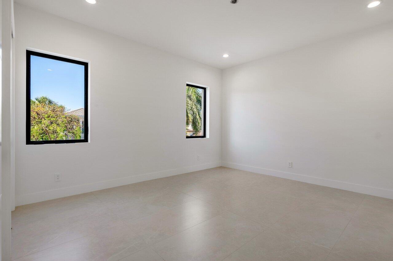 BOCA VILLAS SEC B - Residential