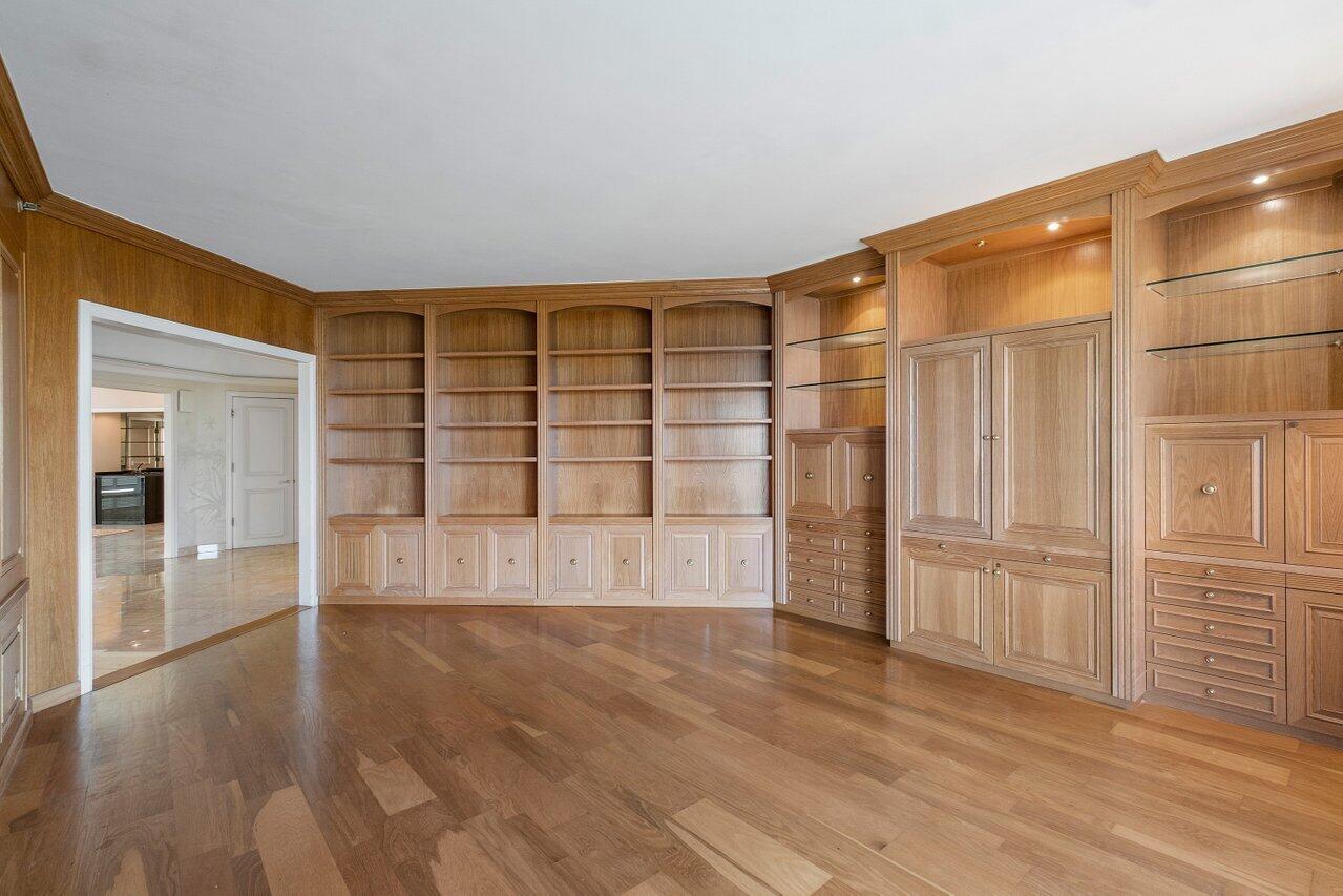 TWENTY SEVEN SEVENTY SOUTH OCEAN BOULEVARD COND DE - Residential