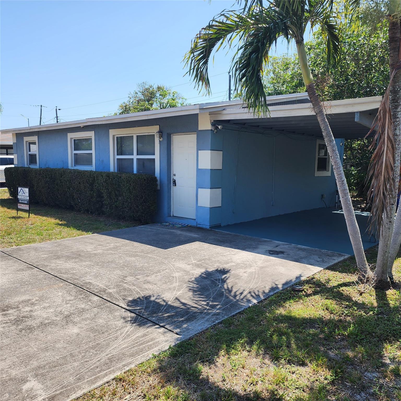1041 NW 23rd Ter