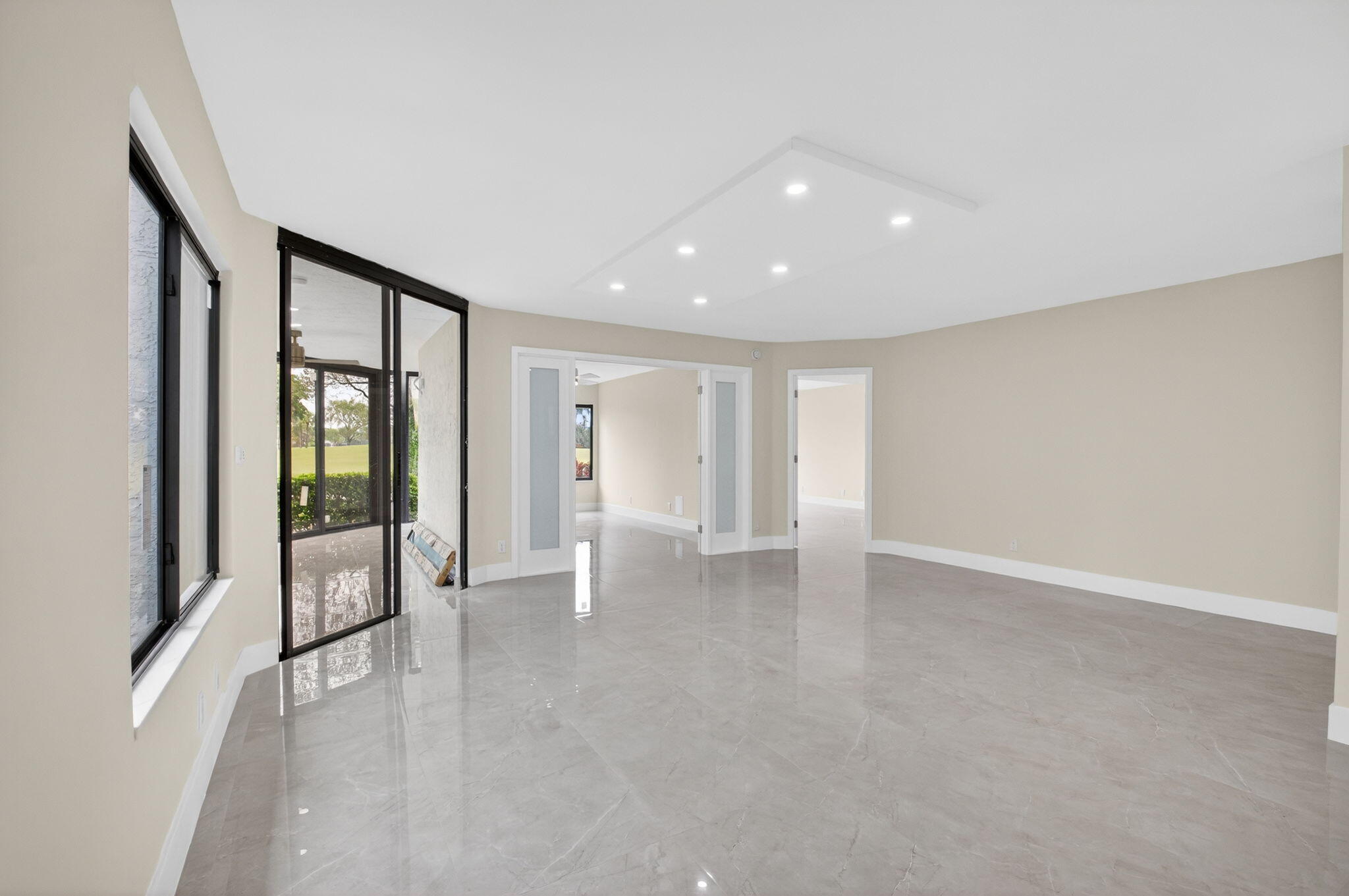 GLENEAGLES CONDO III - Residential