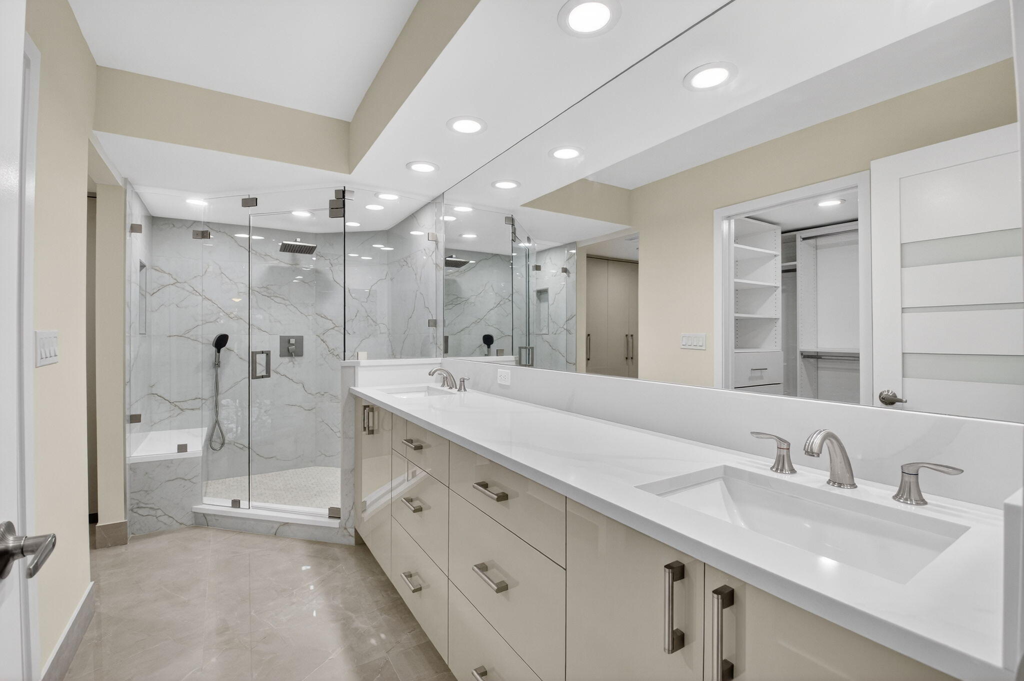 GLENEAGLES CONDO III - Residential