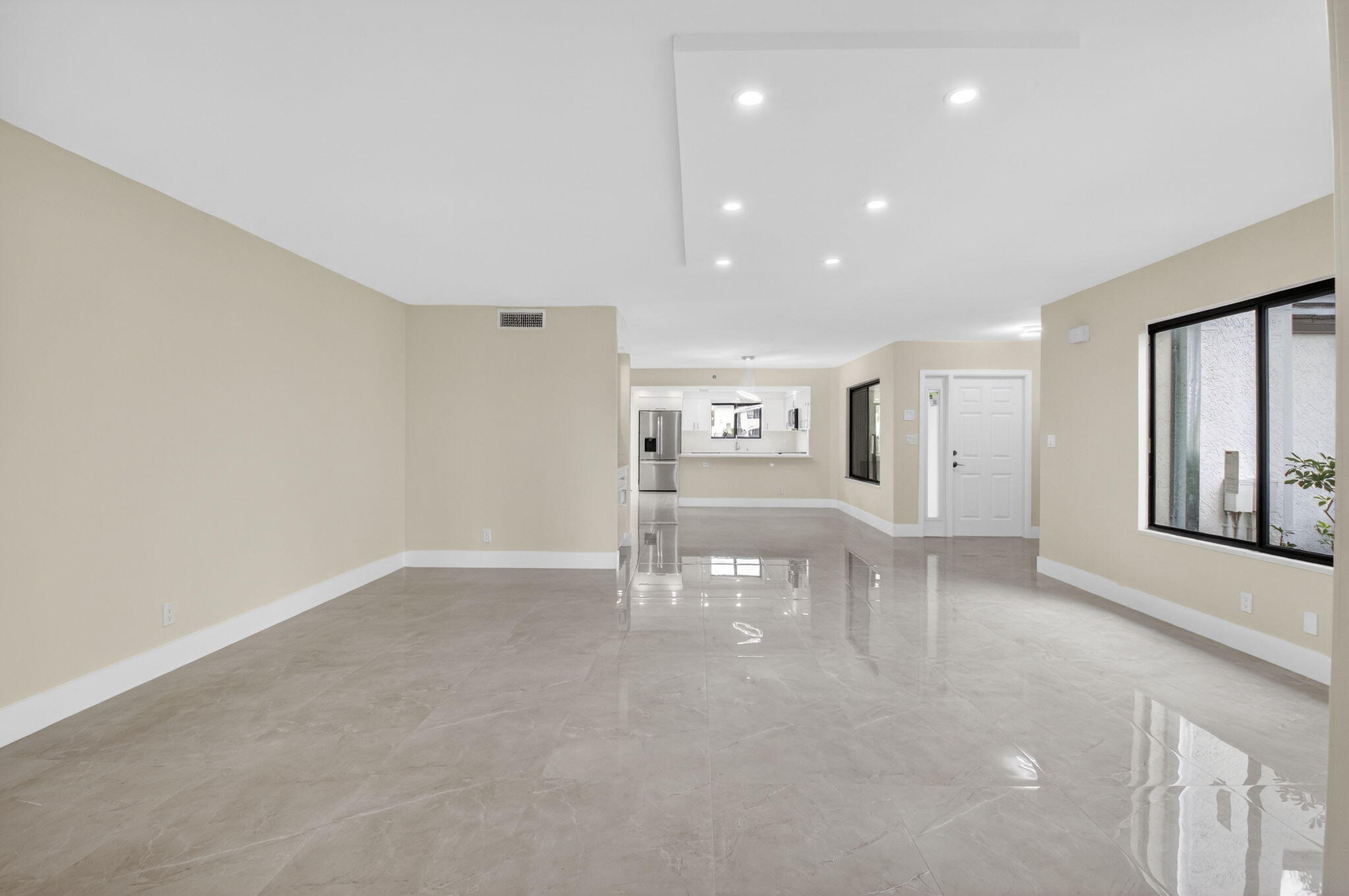 GLENEAGLES CONDO III - Residential