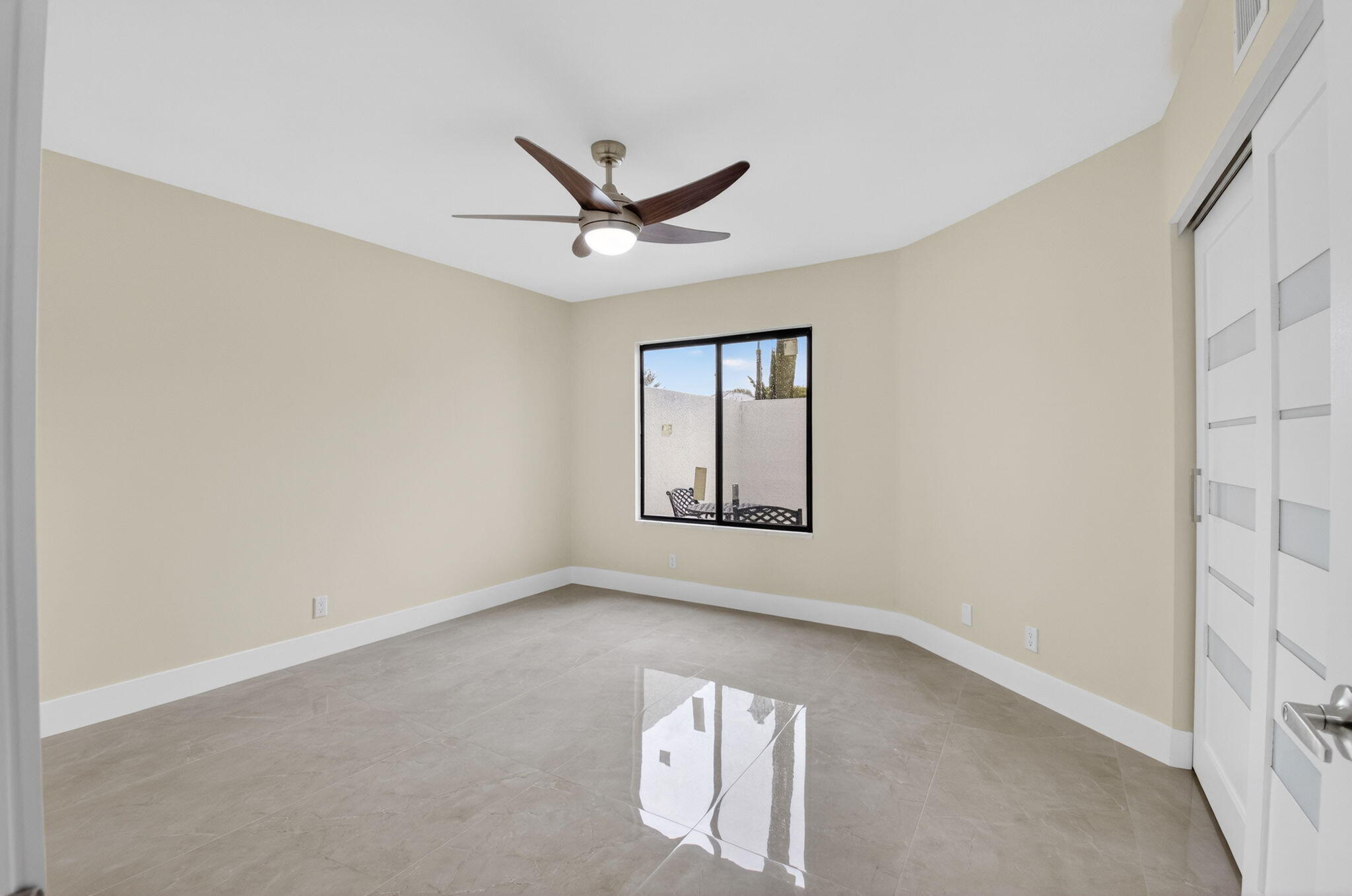 GLENEAGLES CONDO III - Residential