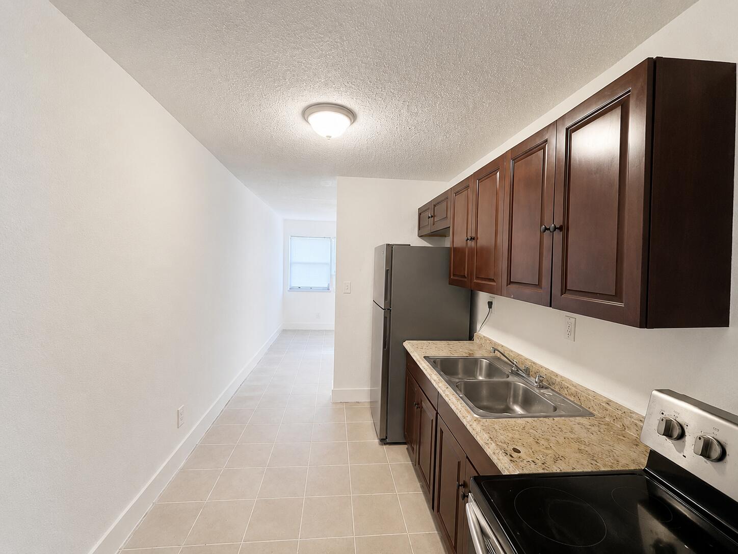CARVER PARK - Residential Income