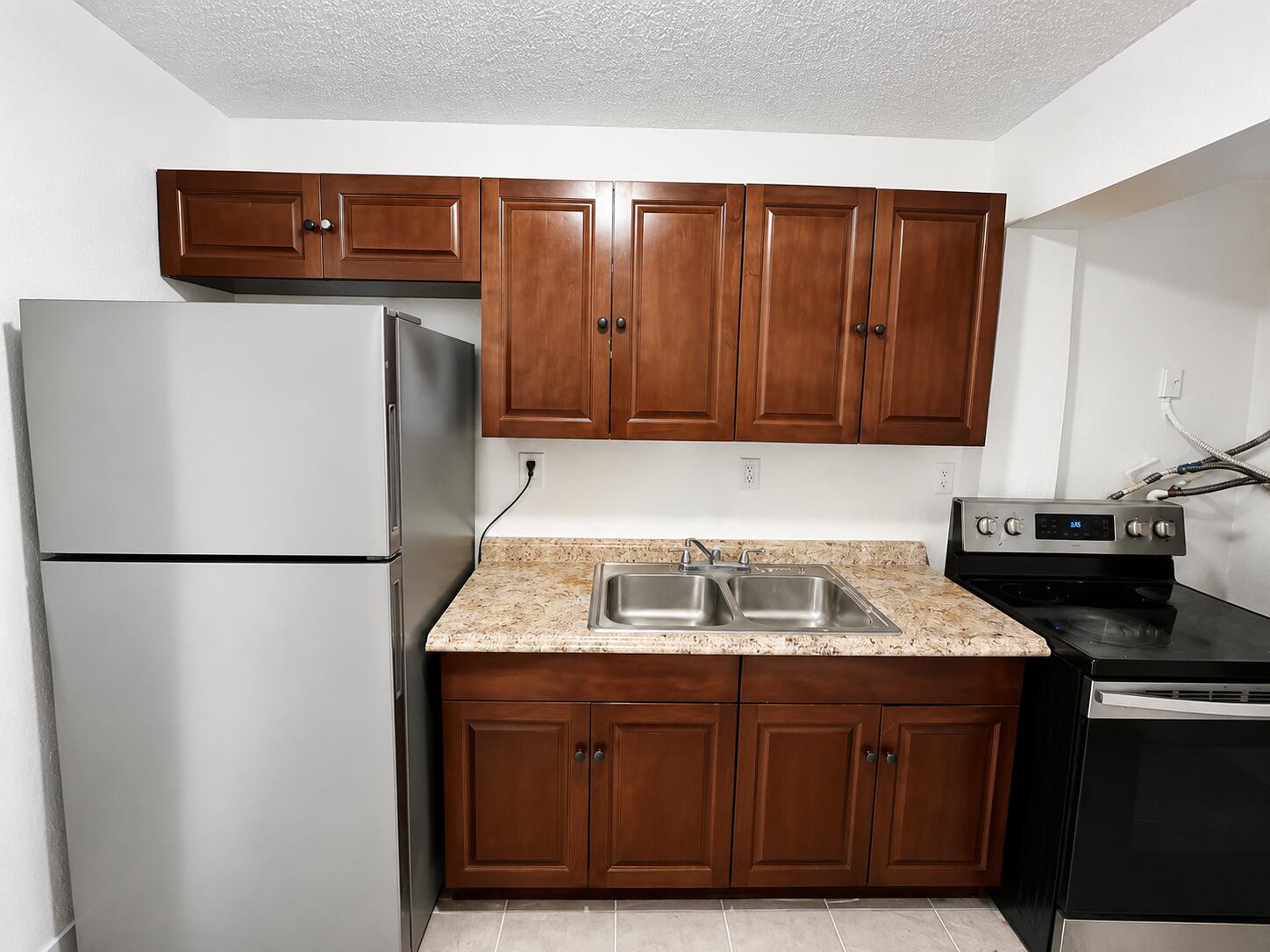 CARVER PARK - Residential Income