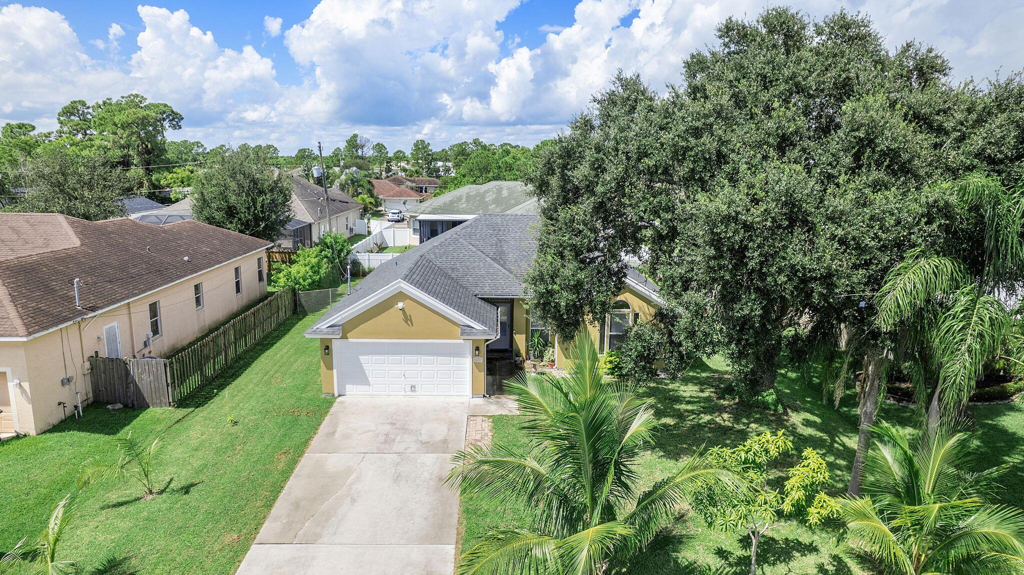 PORT ST LUCIE SECTION 35 - Residential Lease