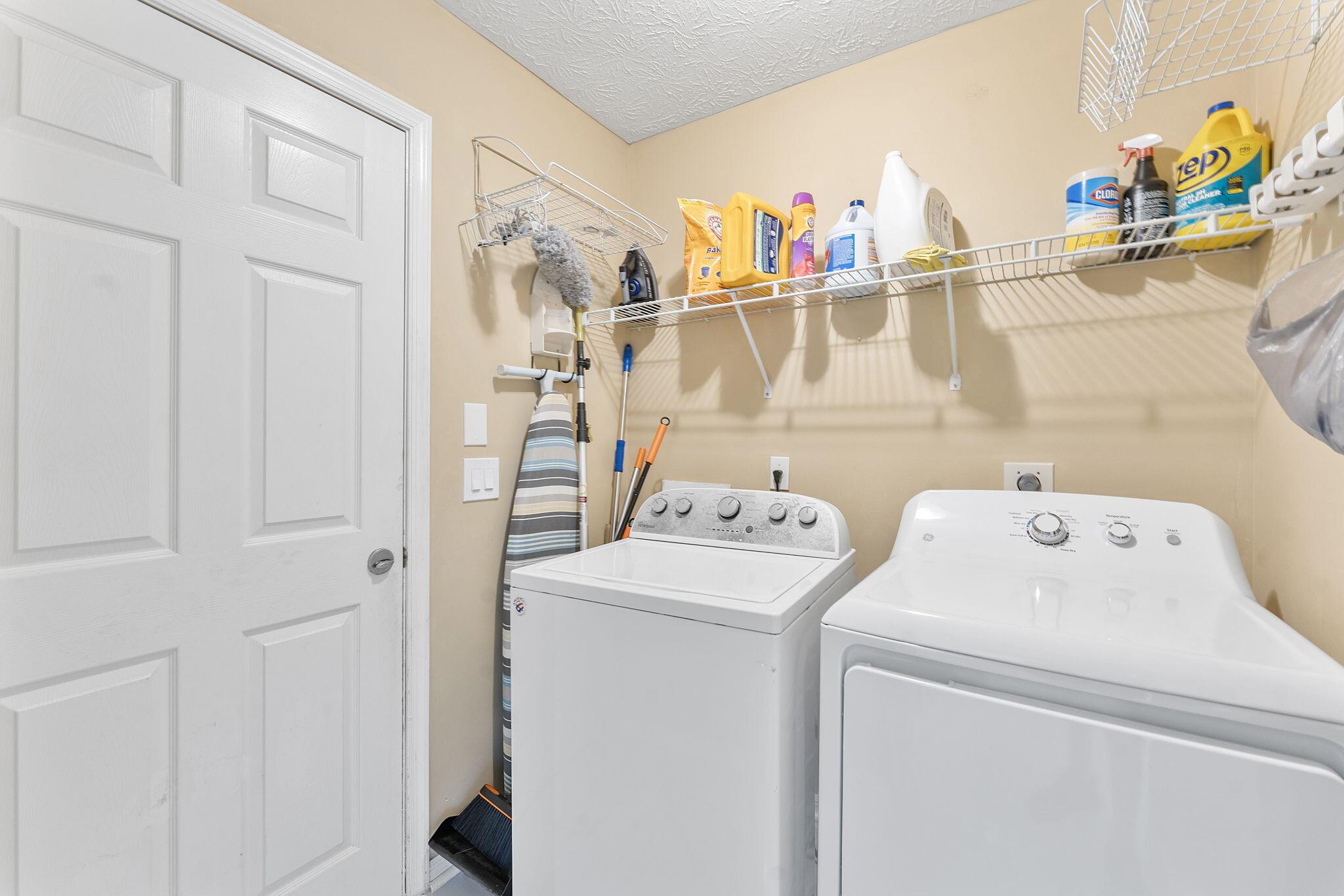 PORT ST LUCIE SECTION 35 - Residential Lease