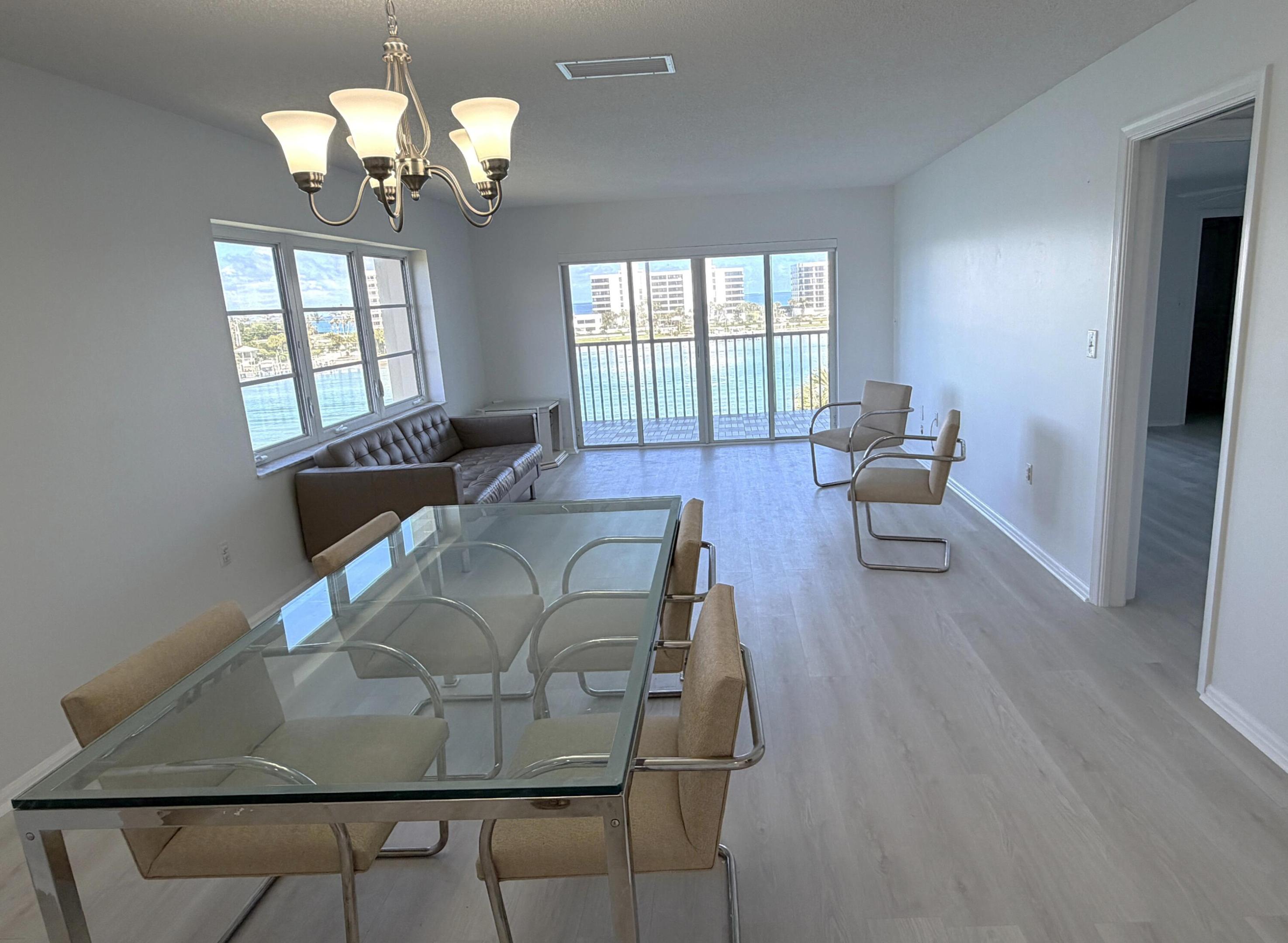 BROADVIEW CONDO - Residential