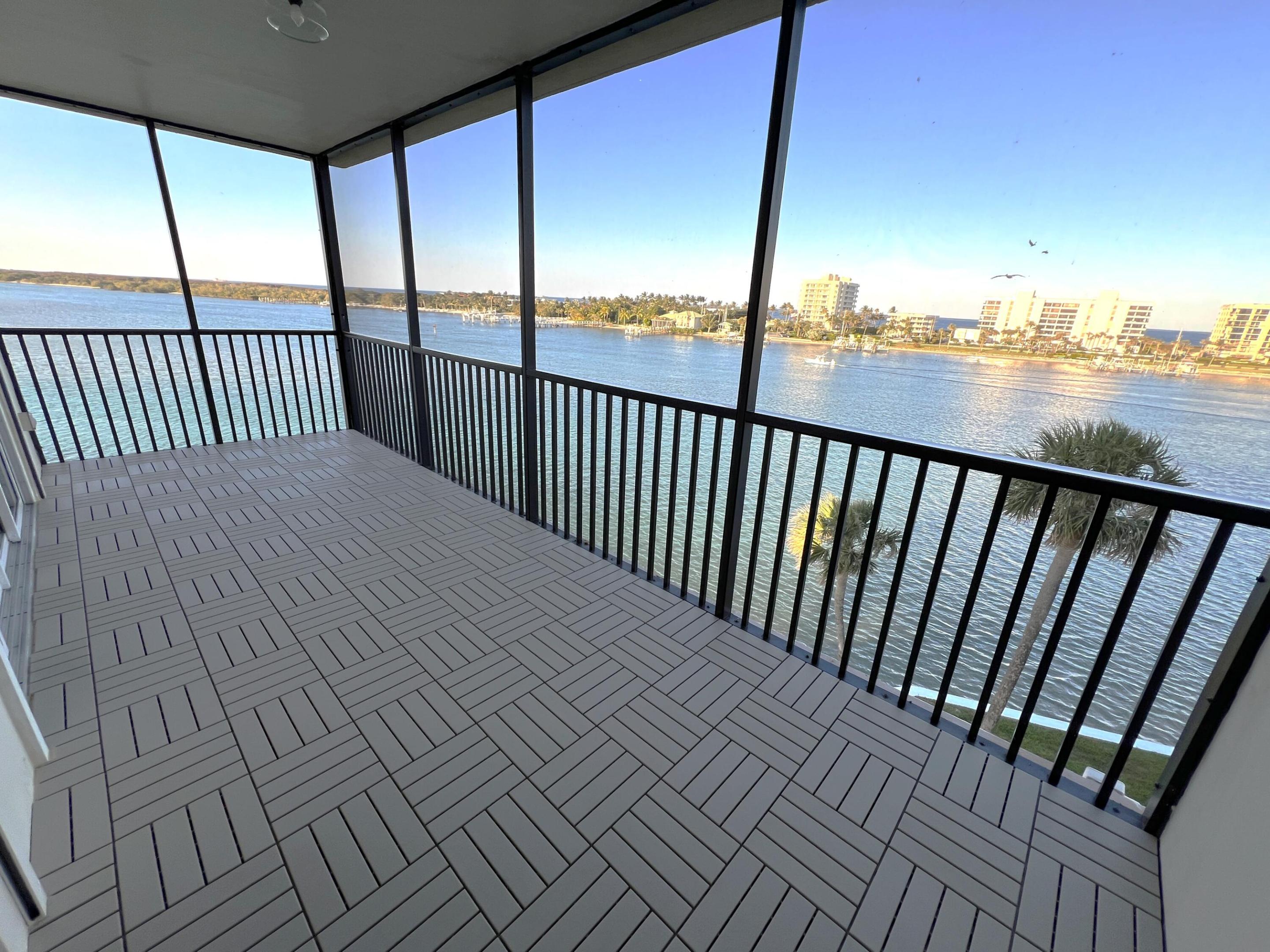 BROADVIEW CONDO - Residential