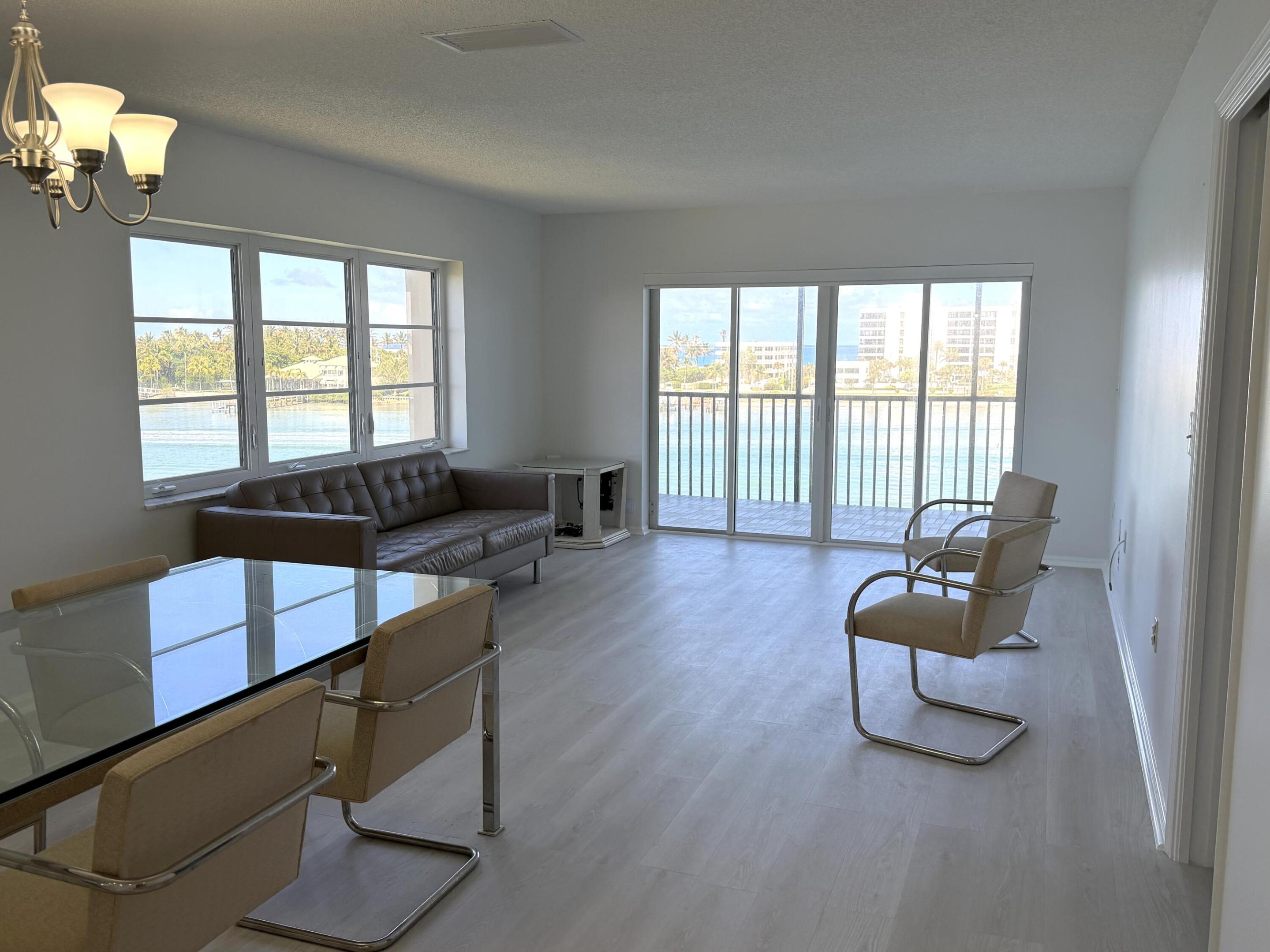 BROADVIEW CONDO - Residential