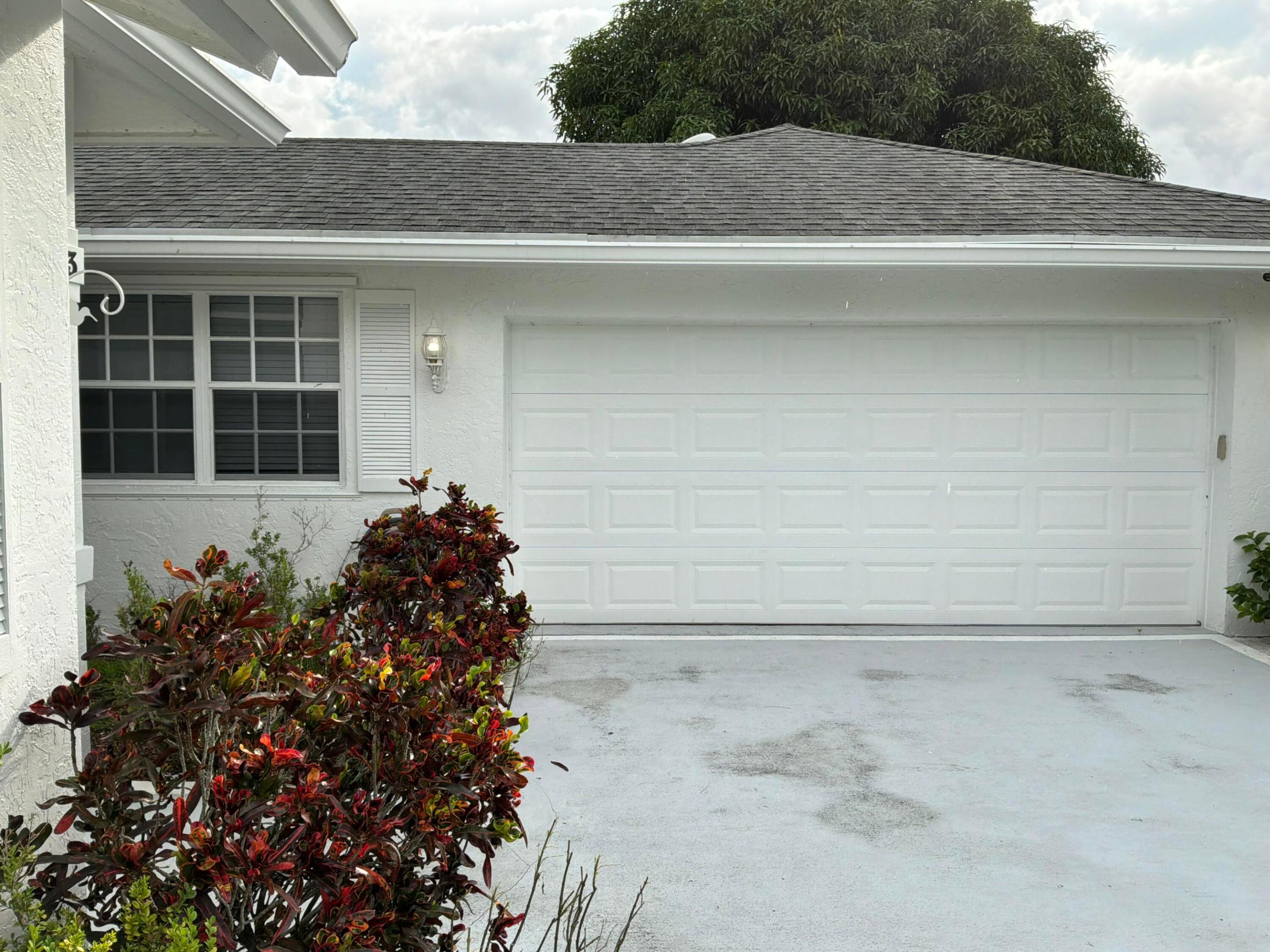 103 BROOK WOODE Avenue