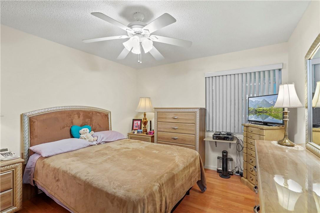 Kings Point Burgundy A - Residential