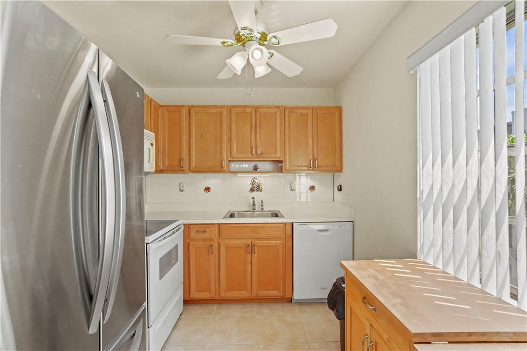 Kings Point Burgundy A - Residential