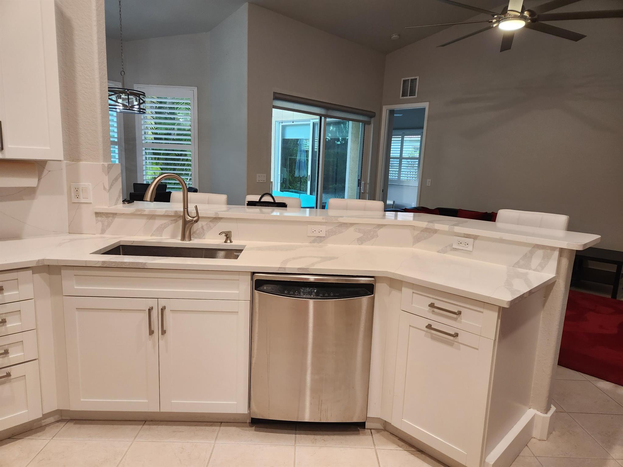 ANDROS ISLE PAR C - Residential Lease