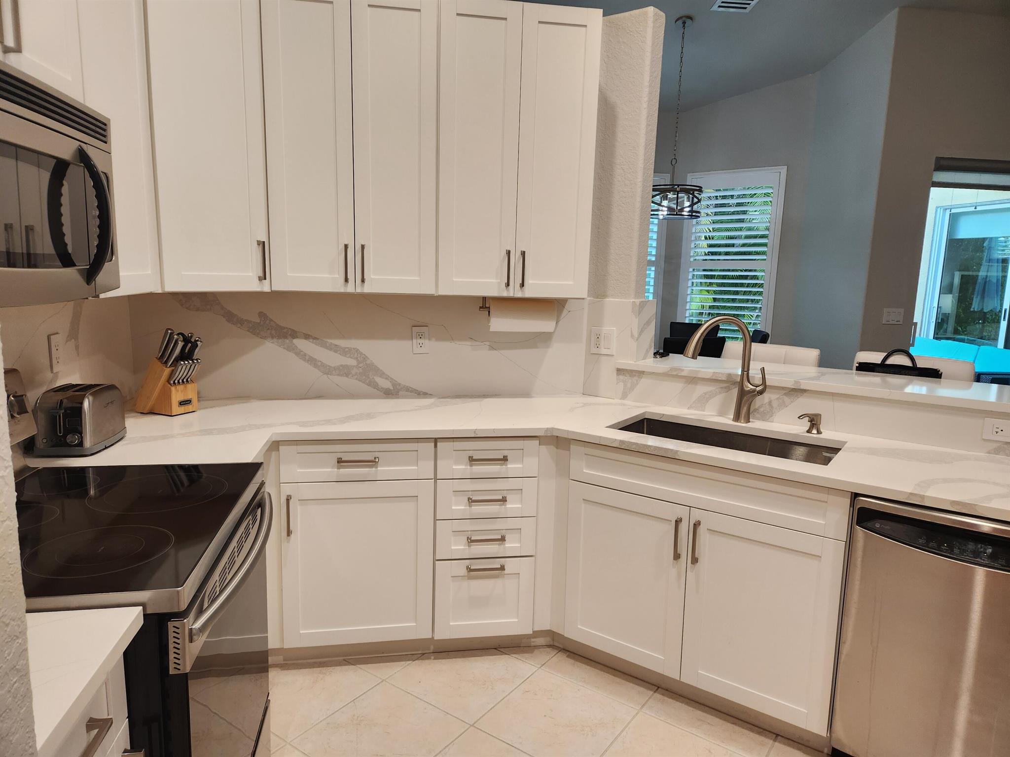 ANDROS ISLE PAR C - Residential Lease