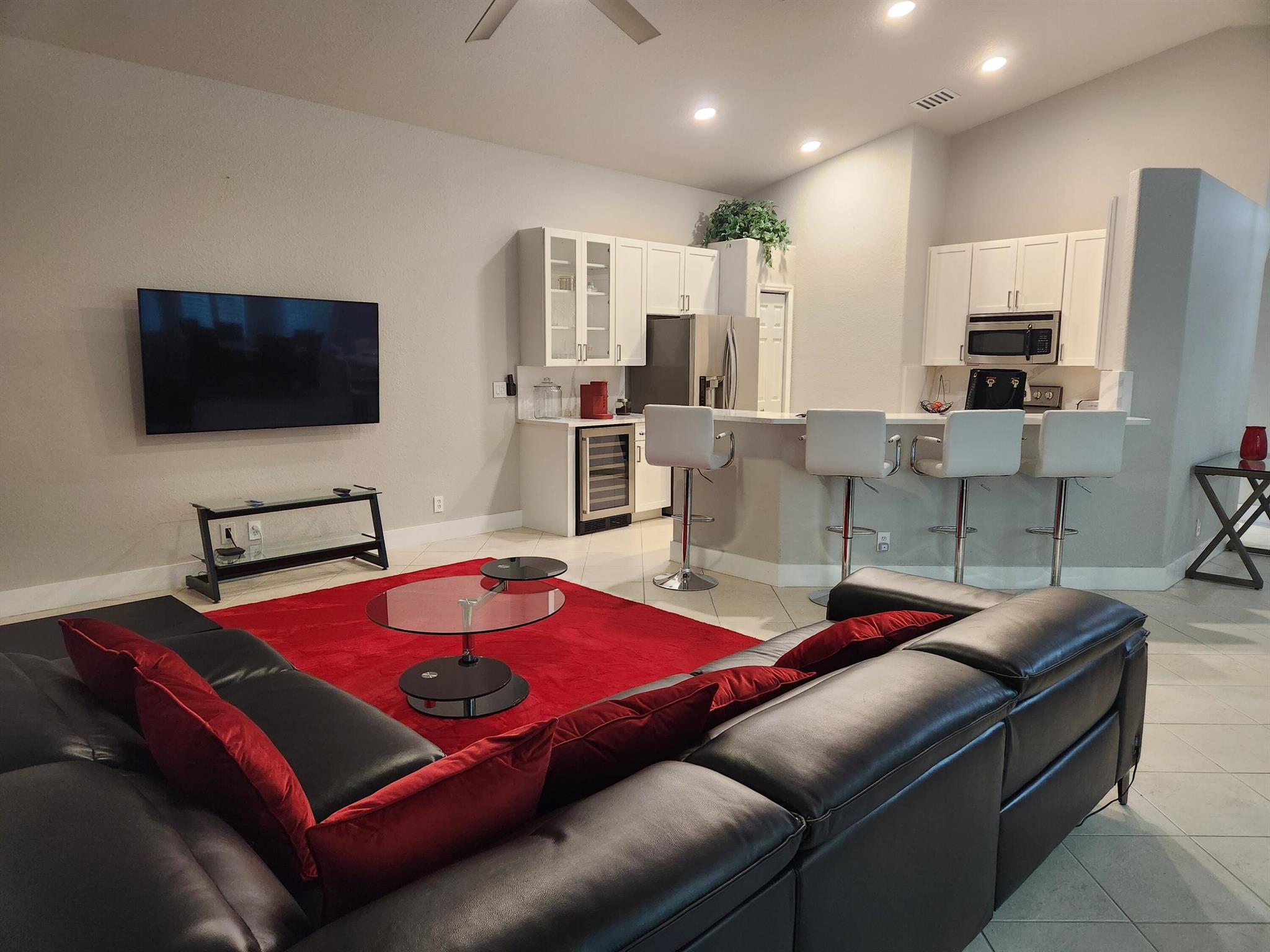 ANDROS ISLE PAR C - Residential Lease