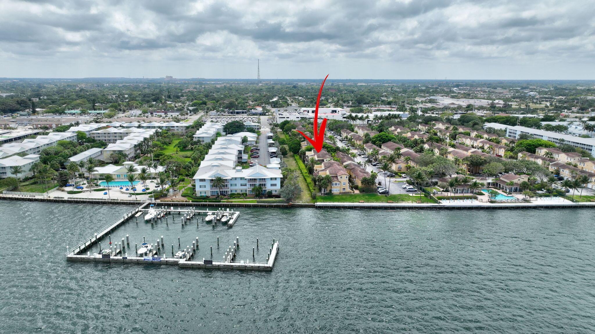 BAY REACH CONDO - Residential Lease