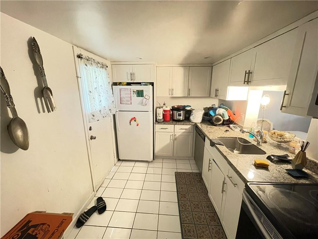 BROOKFIELD SQUARE - Residential