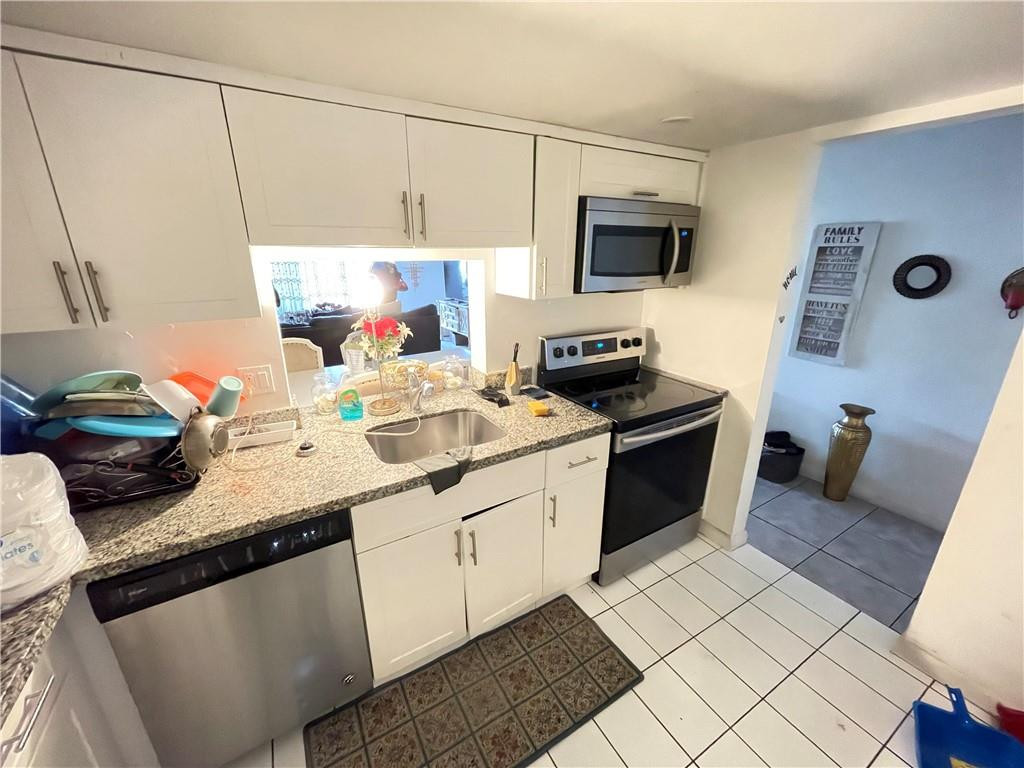 BROOKFIELD SQUARE - Residential