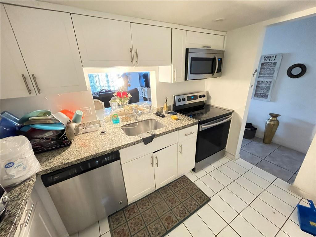 BROOKFIELD SQUARE - Residential