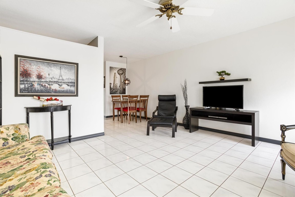 golden tower - Residential