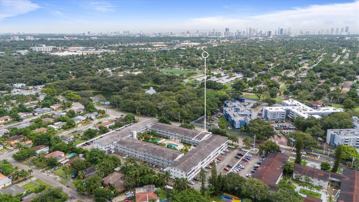 golden tower - Residential