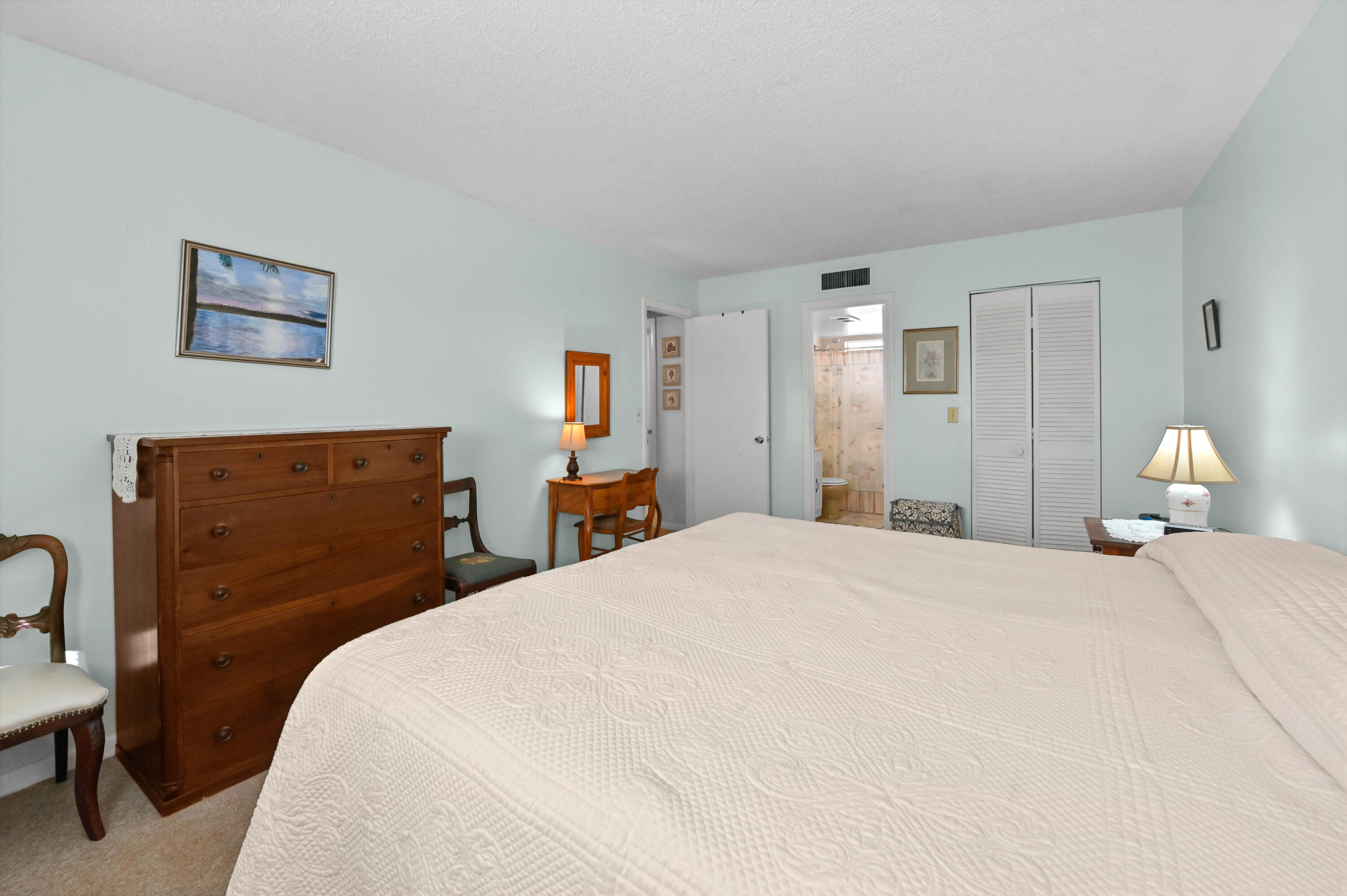 LAKESIDE VILLAGE CONDO - Residential