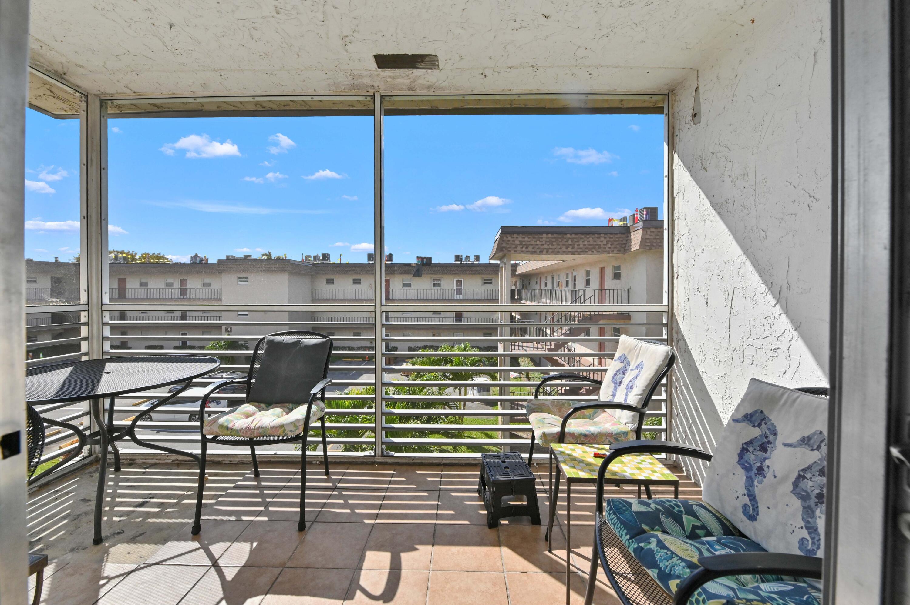 LAKESIDE VILLAGE CONDO - Residential