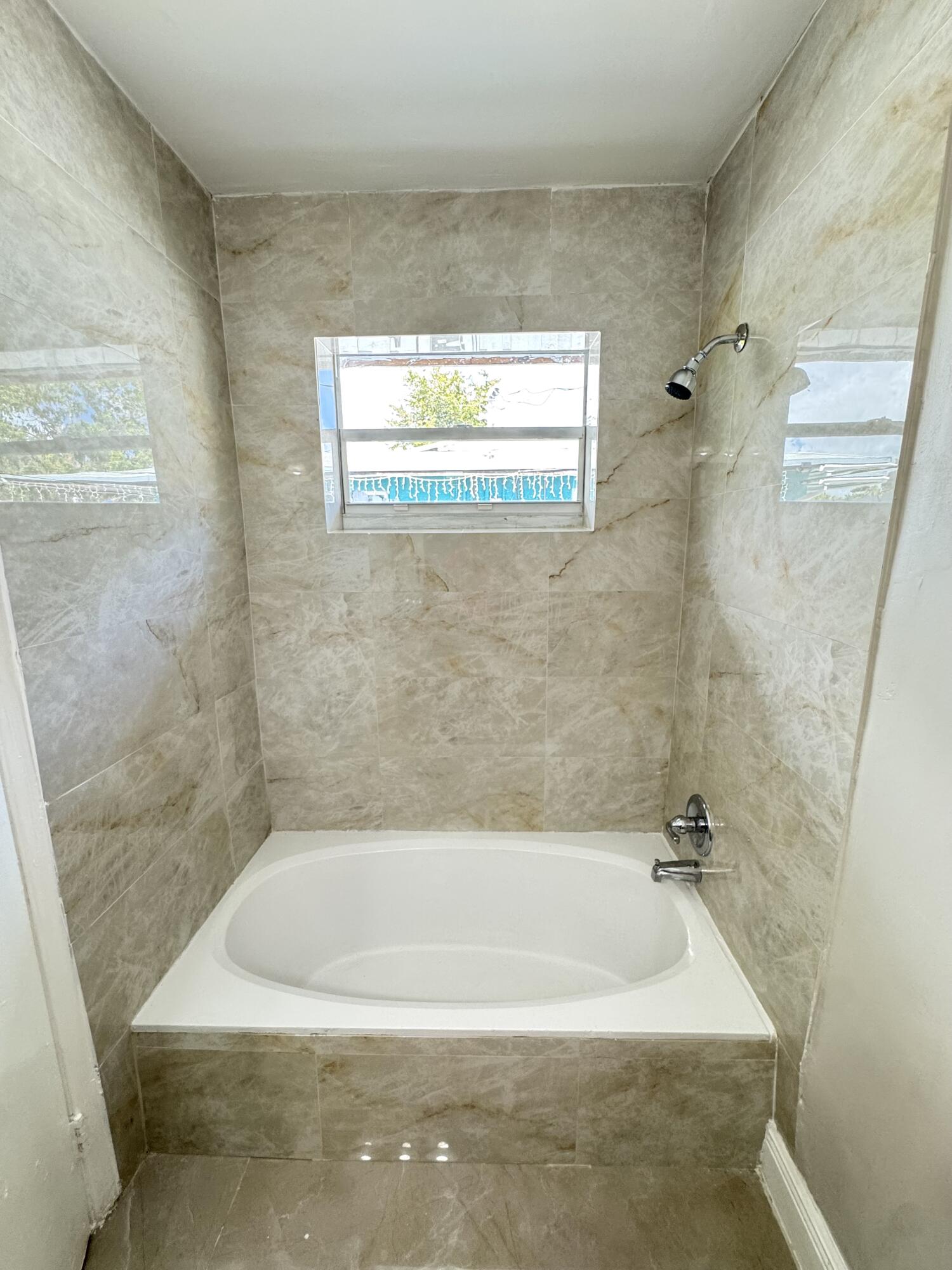 KENDALL GREEN - Residential