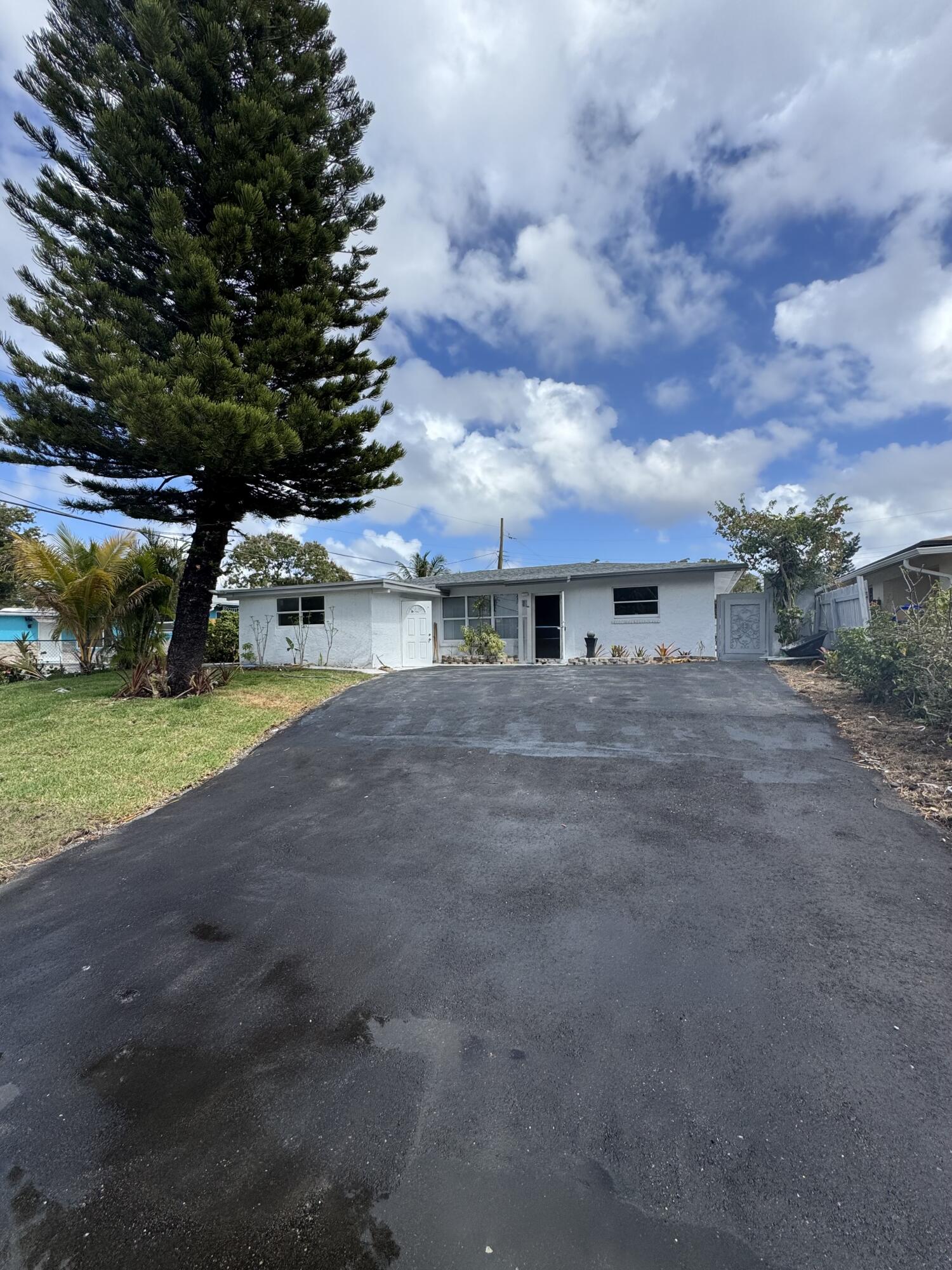 KENDALL GREEN - Residential