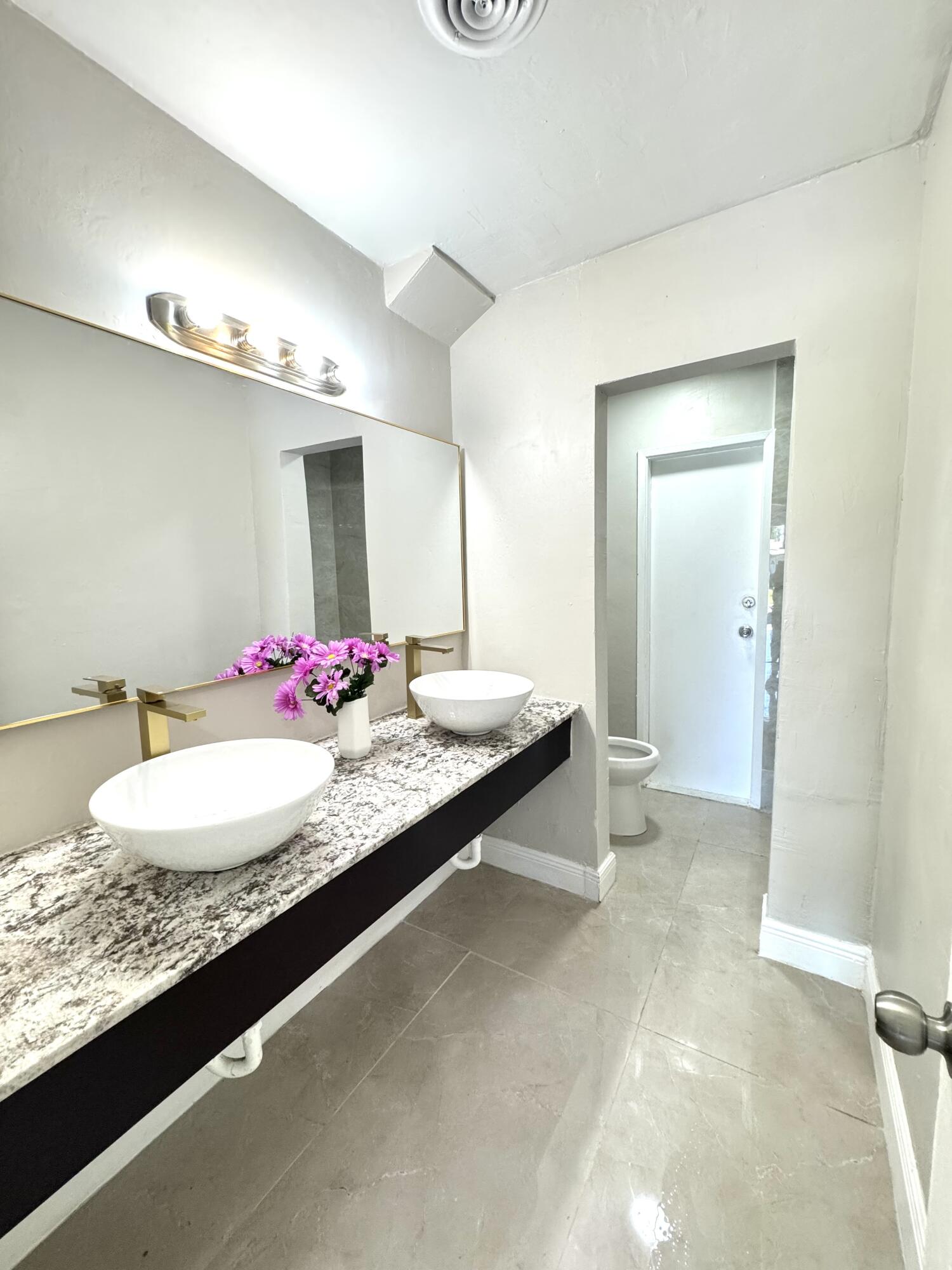 KENDALL GREEN - Residential