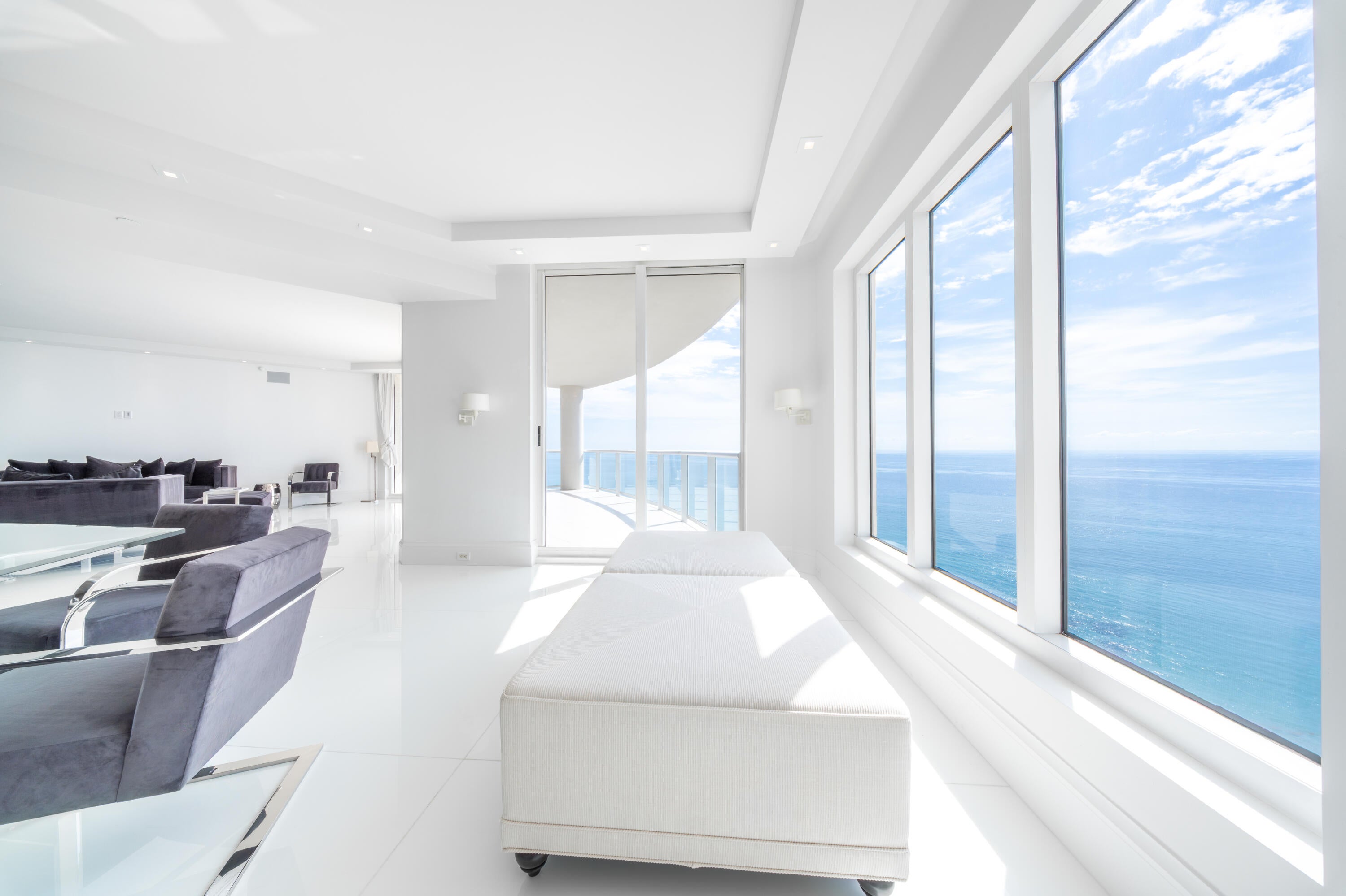 2700 N Ocean Drive 2501a